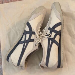 Onitsuka Tiger Mexico 66 Grey White